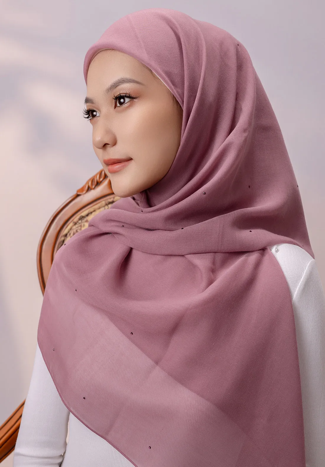 hijab with diamond